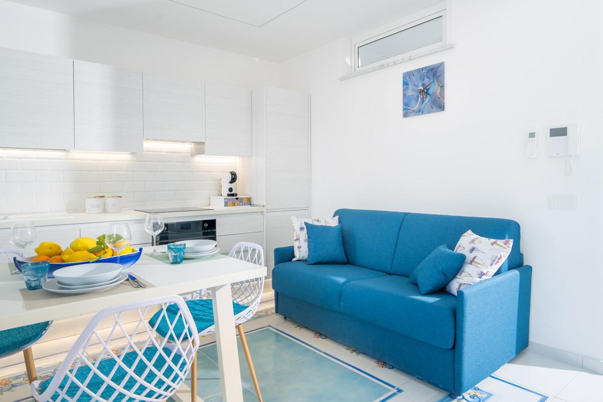 Sea View Deluxe Apartments Vico Equense Exterior photo